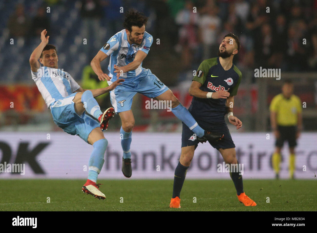 05.04.2018. Stadio Olimpico, Rome, Italie. Ligue de l'Uefa SS Lazio vs FC Salzburg. RAMOS ET PAROLO en action pendant le match S.S. Lazio vs Salzburg au Stadio Olimpico à Rome. Banque D'Images