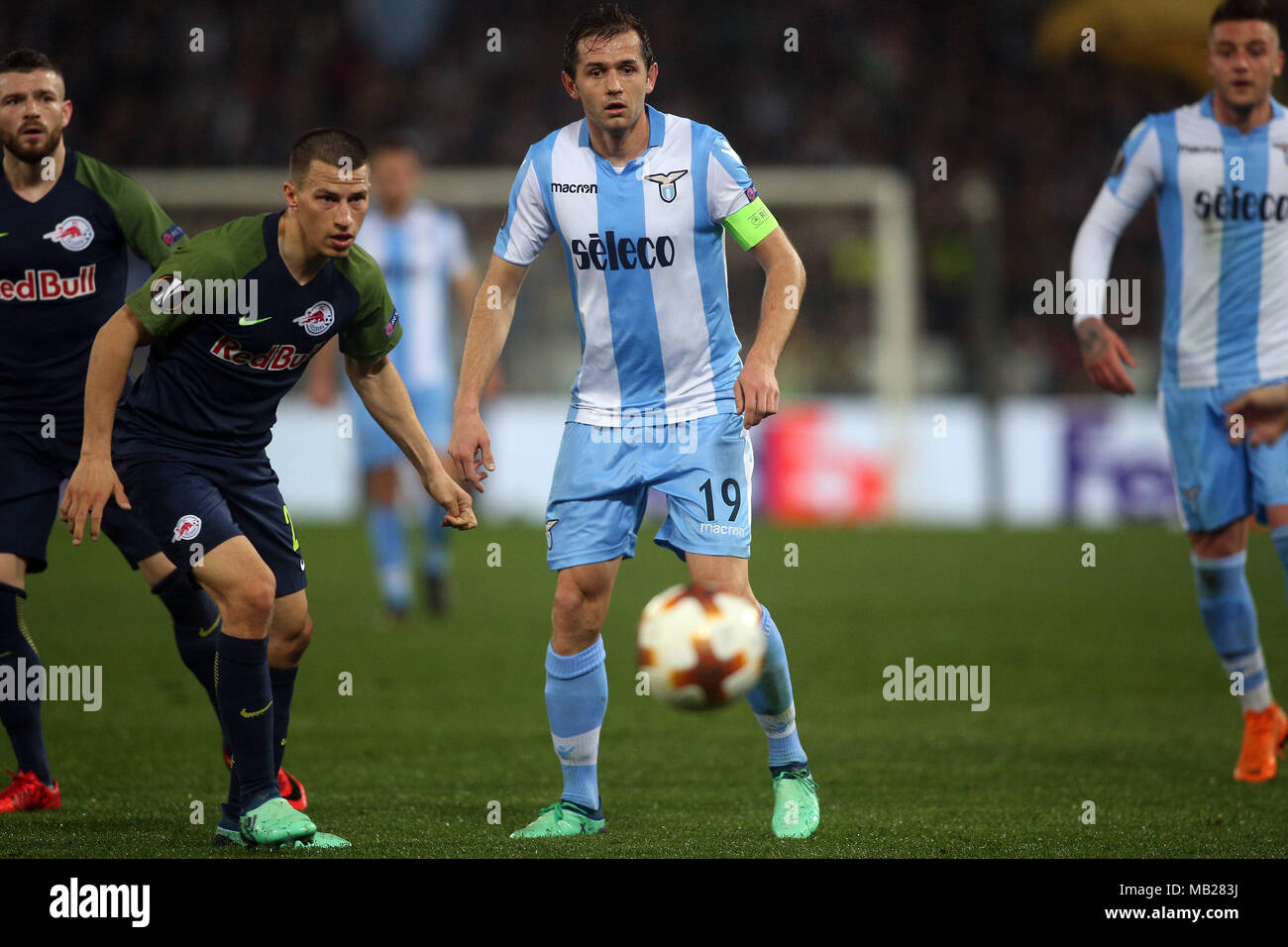 05.04.2018. Stadio Olimpico, Rome, Italie. Ligue de l'Uefa SS Lazio vs FC Salzburg. LULIC en action pendant le match S.S. Lazio vs Salzburg au Stadio Olimpico à Rome. Banque D'Images