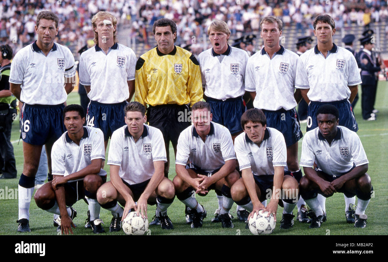 POSTER ONZE FOOTBALL FRANCE GARY LINEKER ANGLETERRE