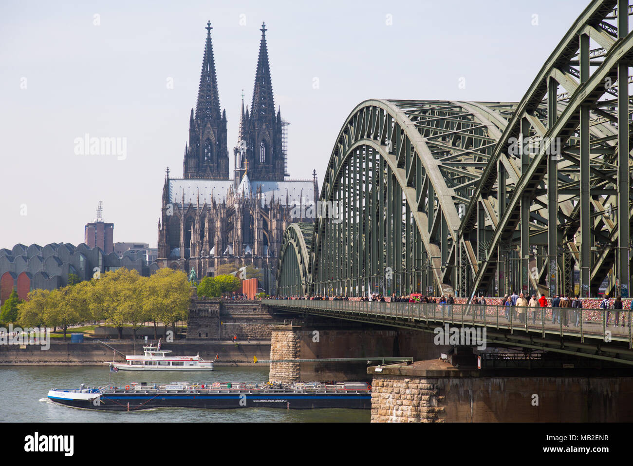 La cathédrale de Cologne, une destination touristique populaire en Allemagne Banque D'Images