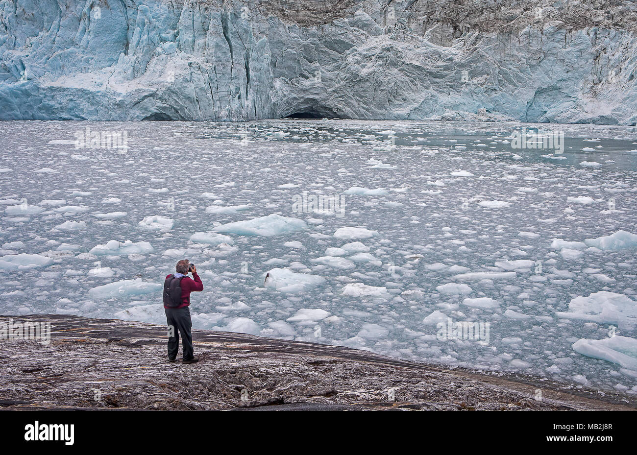 La prise de photo, tourisme Glacier Pía, Canal de Beagle (nord-ouest), PN Alberto de Agostini, la Terre de Feu, Patagonie, Chili Banque D'Images