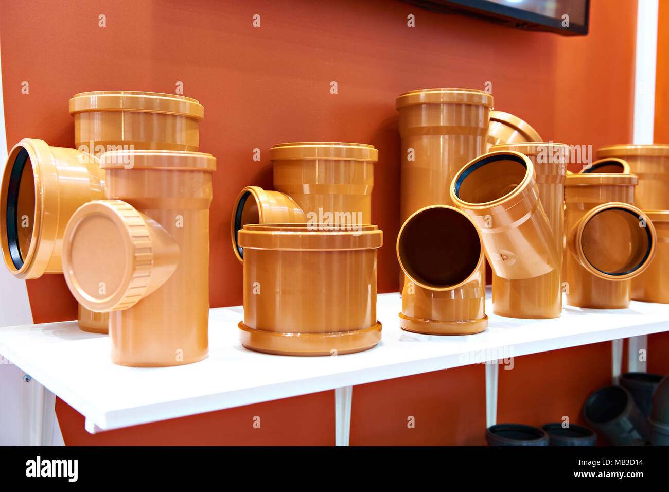 Raccords PVC pour système d'égouts Banque D'Images