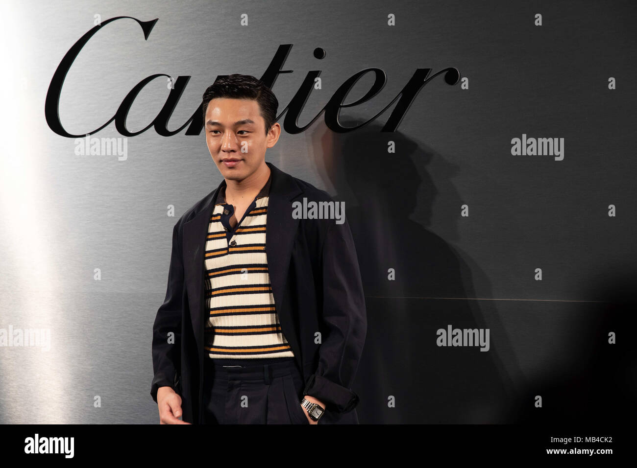 San Francisco, Californie, USA. 5ème apr 2018. AH-acteur DANS YOO arrive sur le tapis rouge pour le Santos de Cartier Watch Lancement au quai 48 le 5 avril 2018 à San Francisco, Californie Crédit : Greg Chow/ZUMA/Alamy Fil Live News Banque D'Images