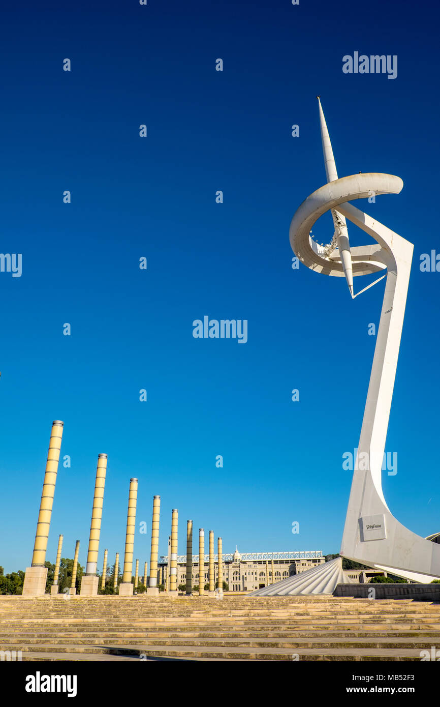 La tour de communication, conçue par Santiago Calatrava, Montjuïc, Barcelone, Catalogne, Espagne Banque D'Images