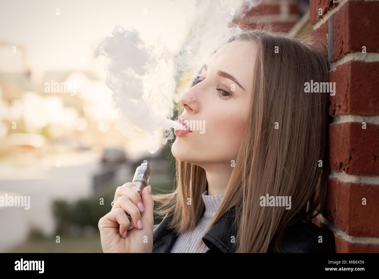 elfbar nachfüll pod läuft aus Est-ce que la cigarette électronique change la voix ? main image 1