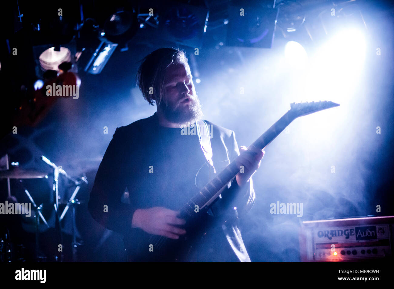 La Norvège, Bergen - 13 mai 2016. Le groupe de black metal islandais Audn effectue un concert live au garage à Bergen. (Photo crédit : Gonzales Photo - Jarle H. MEO). Banque D'Images