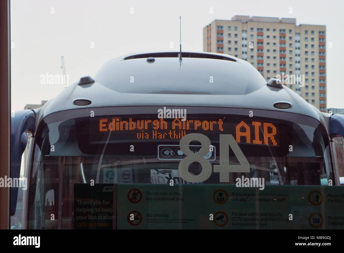 Entraîneur d'Air Citylink de Glasgow à l'aéroport d'Edimbourg via Harthill, prêt pour le départ à la gare routière de Buchanan, Glasgow, Ecosse Banque D'Images