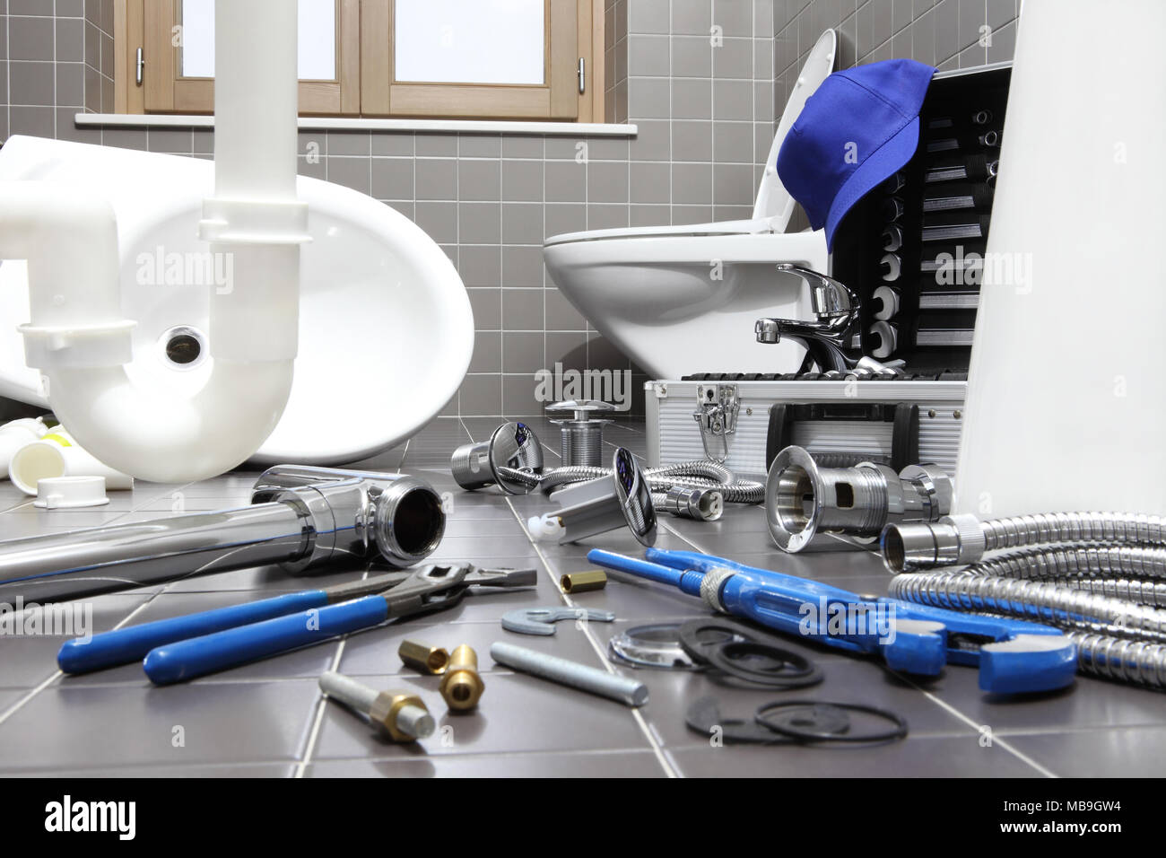 N/S Clés à tube pour robinets, clés à tube classique, clé pour tuyau de  robinet, pour robinet de cuisine et salle de bain, outils d'installation et  de réparation : : Bricolage