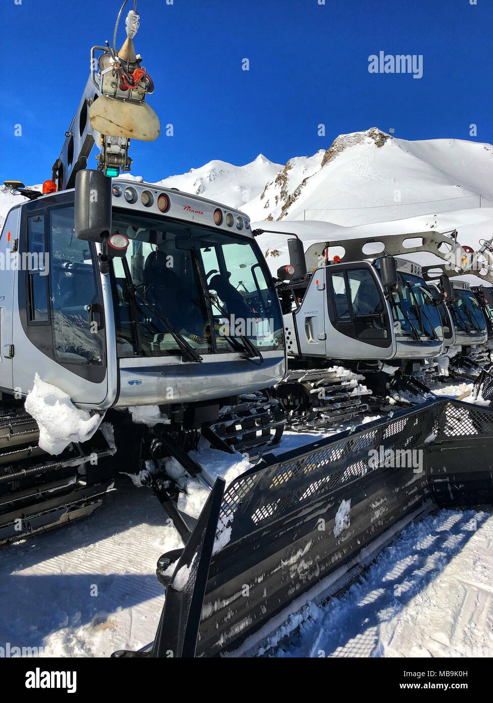 Bad Gastein, Autriche - Avril 2,2018 : Rouleaux de neige dans la station de ski.Bad Hofgastein (Autriche). Banque D'Images