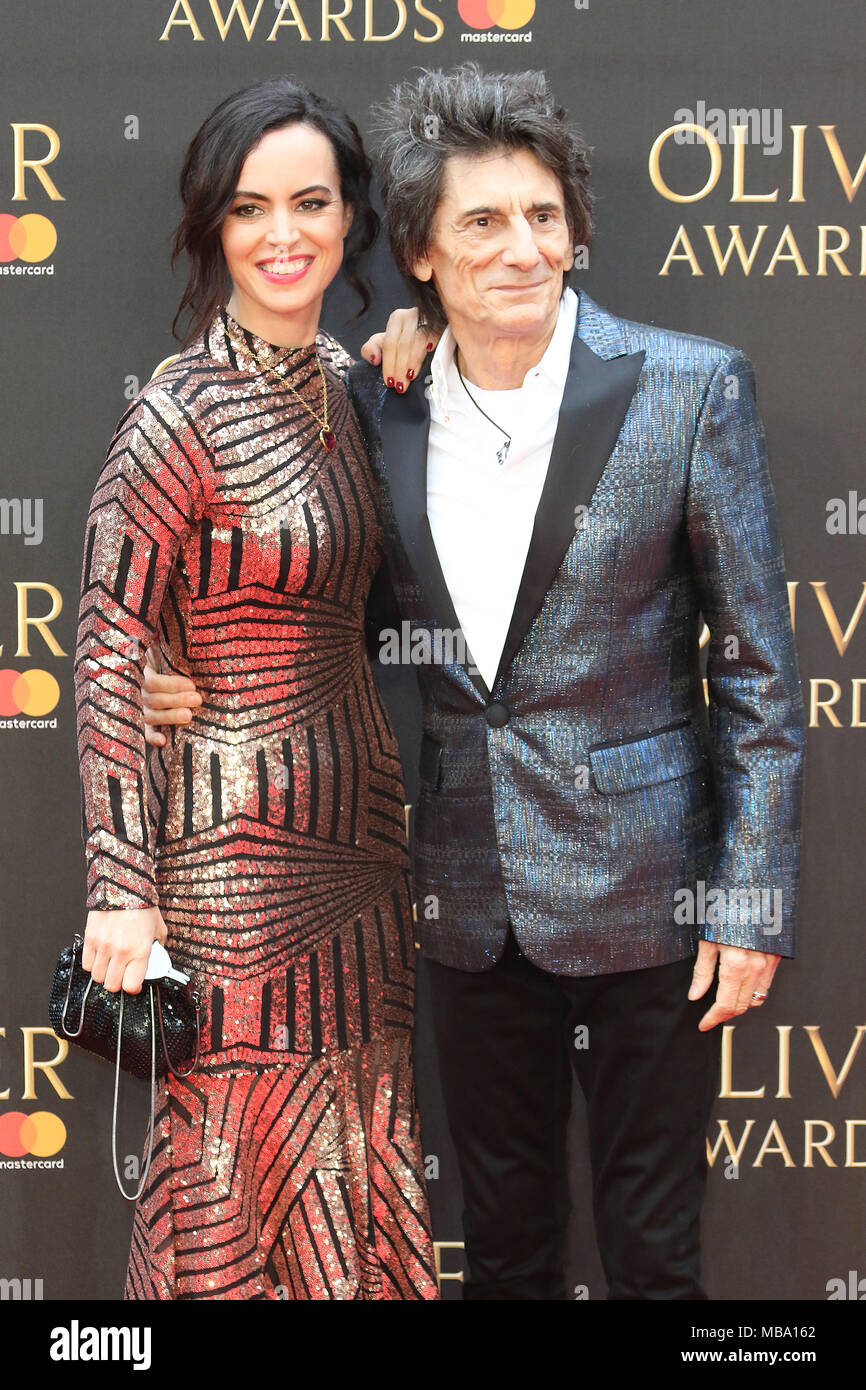 London UK. 8 avril, 2018. Sally Wood, Ronnie Wood, l'Olivier Awards, le Royal Albert Hall, Londres, Royaume-Uni 08 avril 2018, photo de Richard Goldschmidt : Riche de crédit Gold/Alamy Live News Banque D'Images