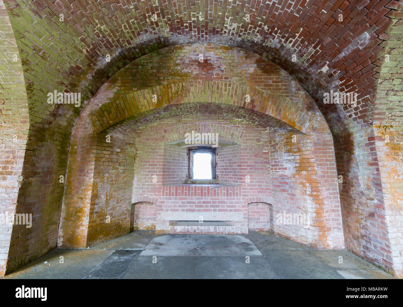 Couloirs vides sous Fort Point National Historic Site. Banque D'Images