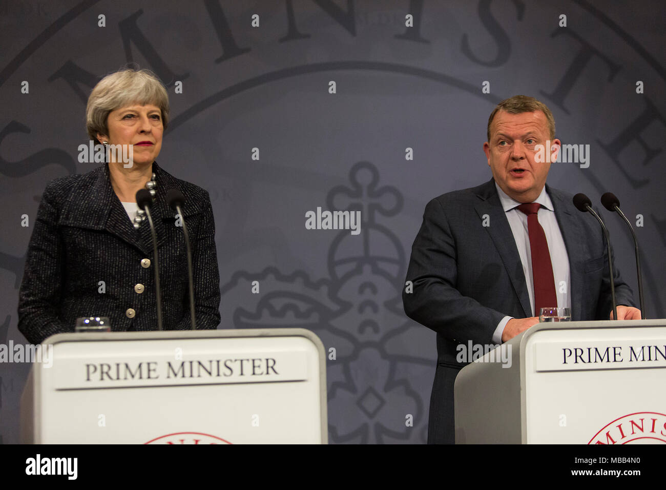 Copenhague, Danemark - 09 avril, 2018 : le premier ministre britannique Theresa visites Mai Le Premier ministre danois Lars Loekke Rasmussen, à Copenhague, au Danemark, pour discuter de l'poisen perpétré à Salisbury, Angleterre, et Brexit. Credit : OJPHOTOS/Alamy Live News Banque D'Images