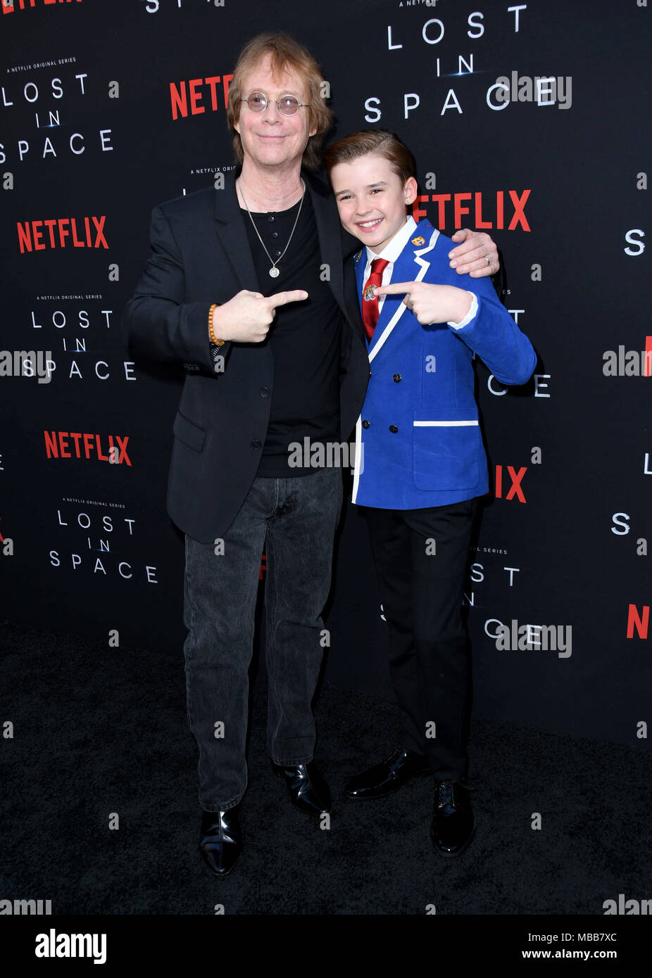 Hollywood, CA, USA. Apr 9, 2018. Billy Mumy, Maxwell Jenkins. L'NETFLIX ''Perdu dans l'espace'' Saison 1 Premiere événement tenu au Arclight Cinerama Dome d'Hollywood. Credit : Birdie Thompson/AdMedia/ZUMA/Alamy Fil Live News Banque D'Images