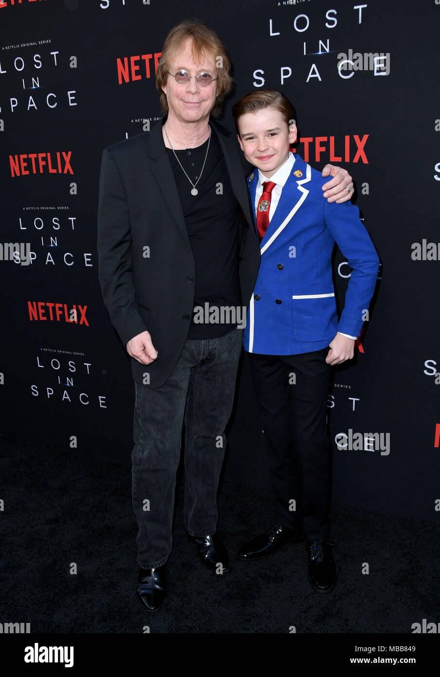 Hollywood, CA, USA. Apr 9, 2018. Billy Mumy, Maxwell Jenkins. L'NETFLIX ''Perdu dans l'espace'' Saison 1 Premiere événement tenu au Arclight Cinerama Dome d'Hollywood. Credit : Birdie Thompson/AdMedia/ZUMA/Alamy Fil Live News Banque D'Images