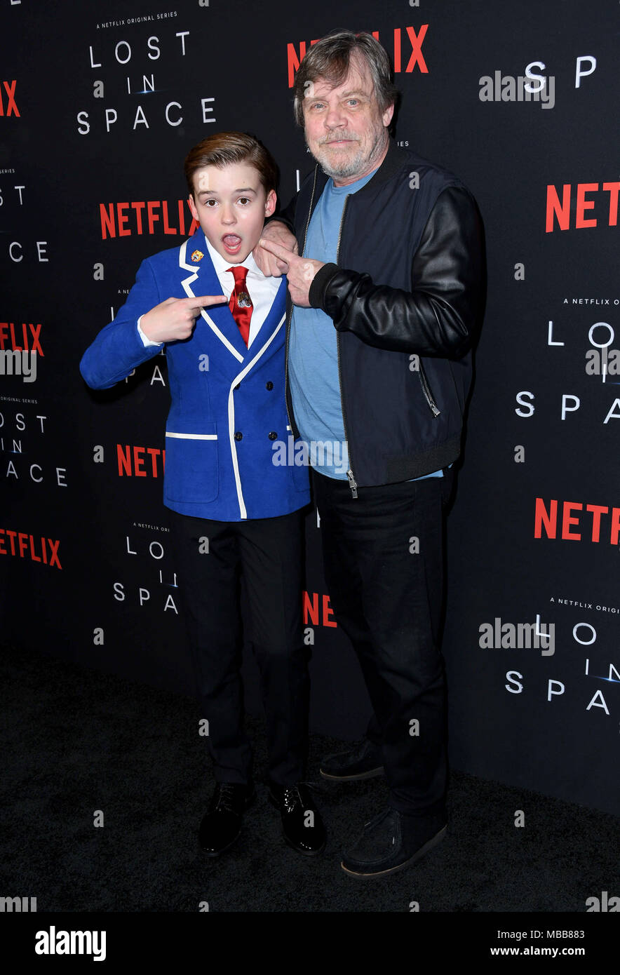 Hollywood, CA, USA. Apr 9, 2018. Maxwell Jenkins, Mark Hamill. L'NETFLIX ''Perdu dans l'espace'' Saison 1 Premiere événement tenu au Arclight Cinerama Dome d'Hollywood. Credit : Birdie Thompson/AdMedia/ZUMA/Alamy Fil Live News Banque D'Images