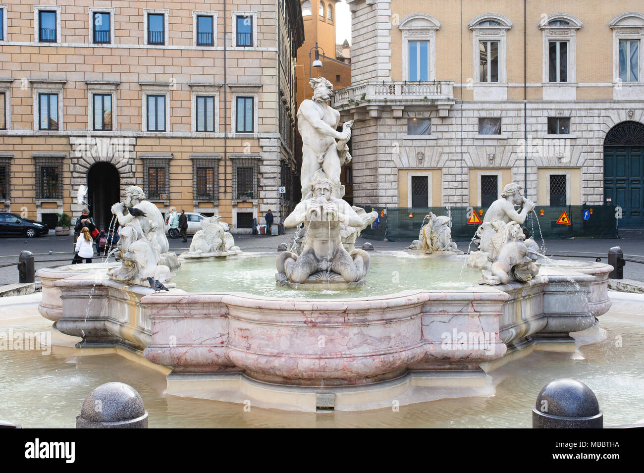 ROME, ITALIE - 27 janvier 2010 : Fontana del Moro(Moor Fontaine) est une fontaine romaine situé sur la Piazza Navona à Rome, Italie. Banque D'Images