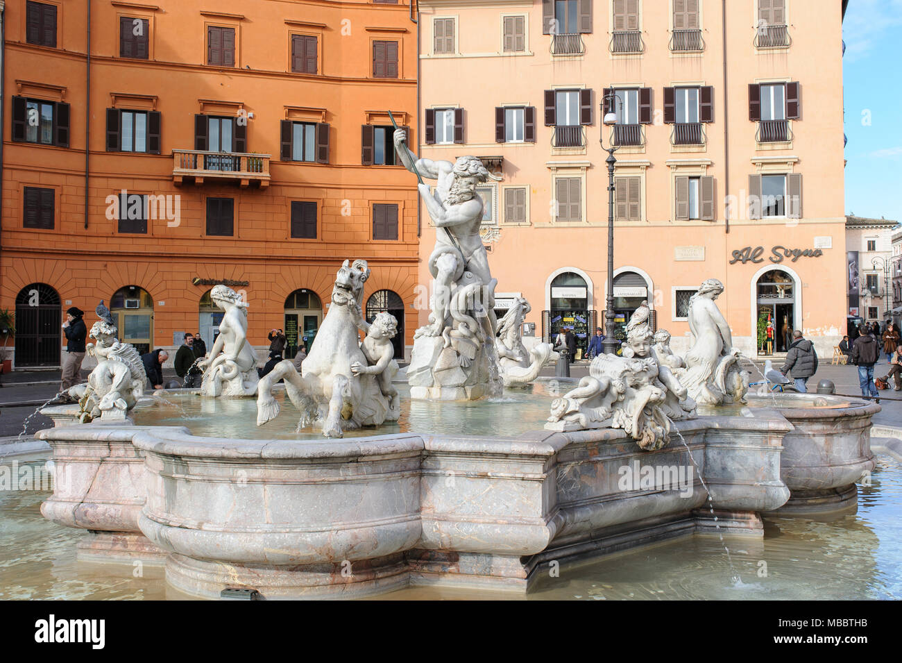 ROME, ITALIE - 27 janvier 2010 : Fontana del Nettuno(Fontaine de Neptune) est une fontaine romaine situé à l'extrémité nord de la Place Navone à Rome, il Banque D'Images