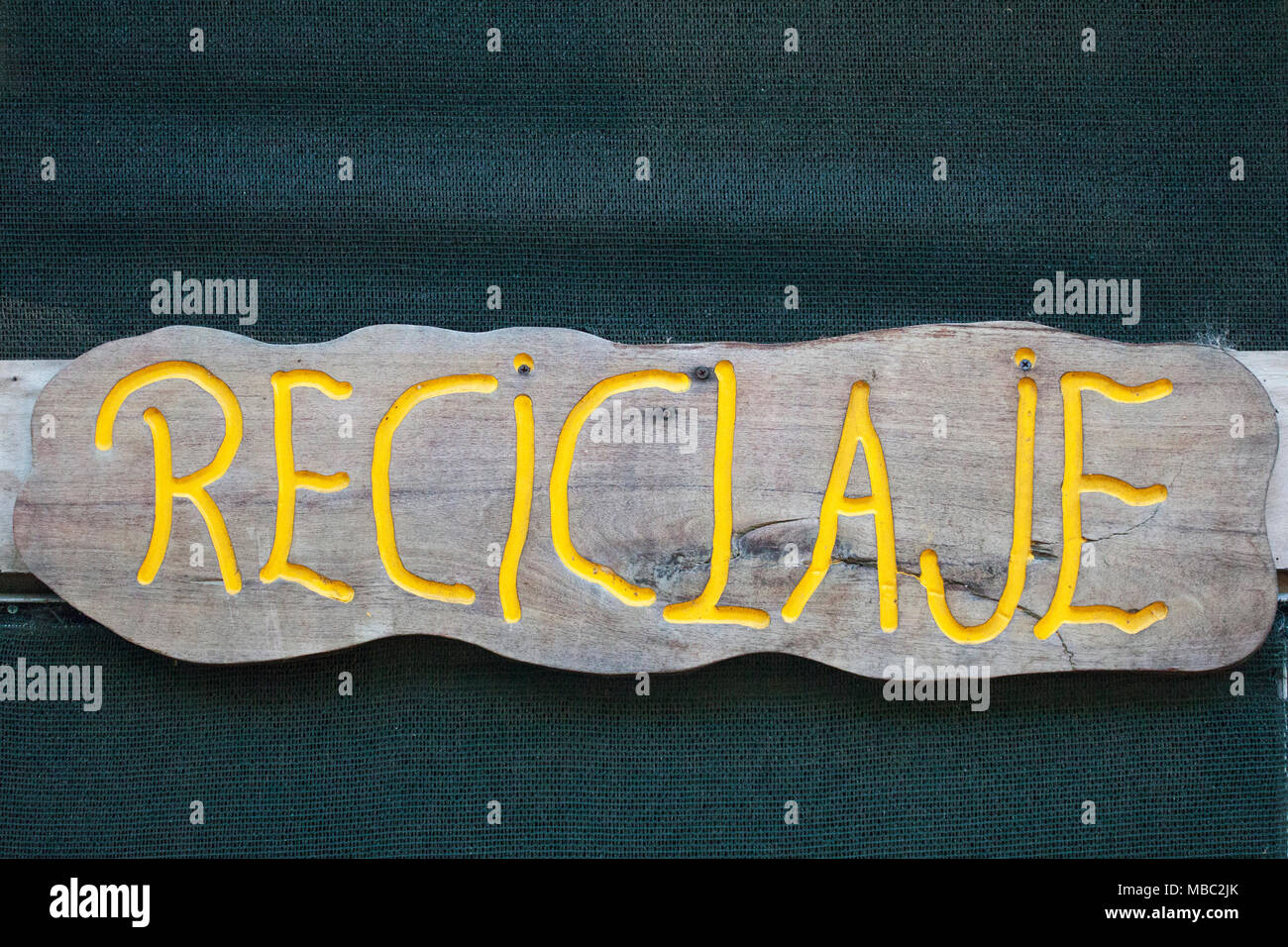 - Recyclage Reciclaje signer dans la langue espagnole Banque D'Images