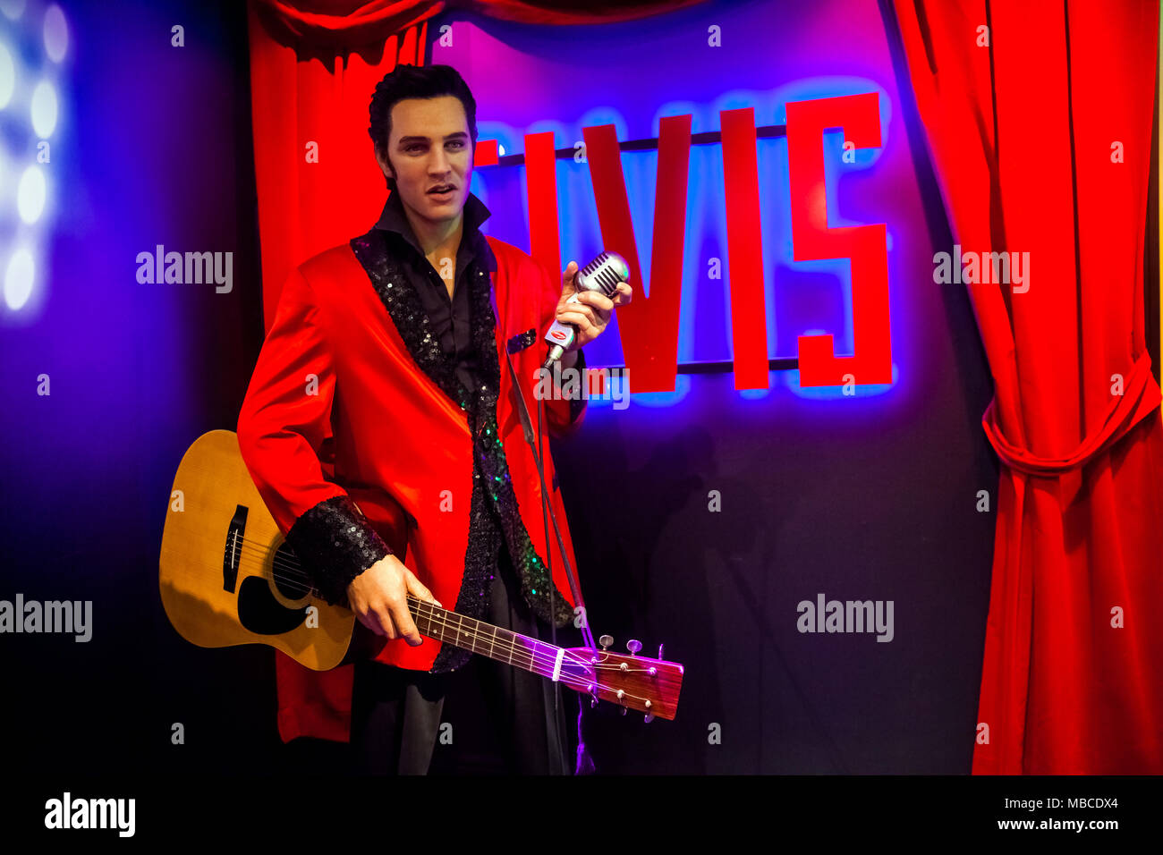 Cire du chanteur Elvis Presley en musée de cire Madame Tussauds à Amsterdam, Pays-Bas Banque D'Images