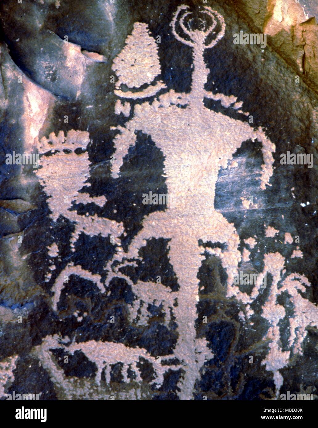 Newspaper Rock, Utah, USA. Peintures de roche par les Indiens d'Amérique du Nord Banque D'Images