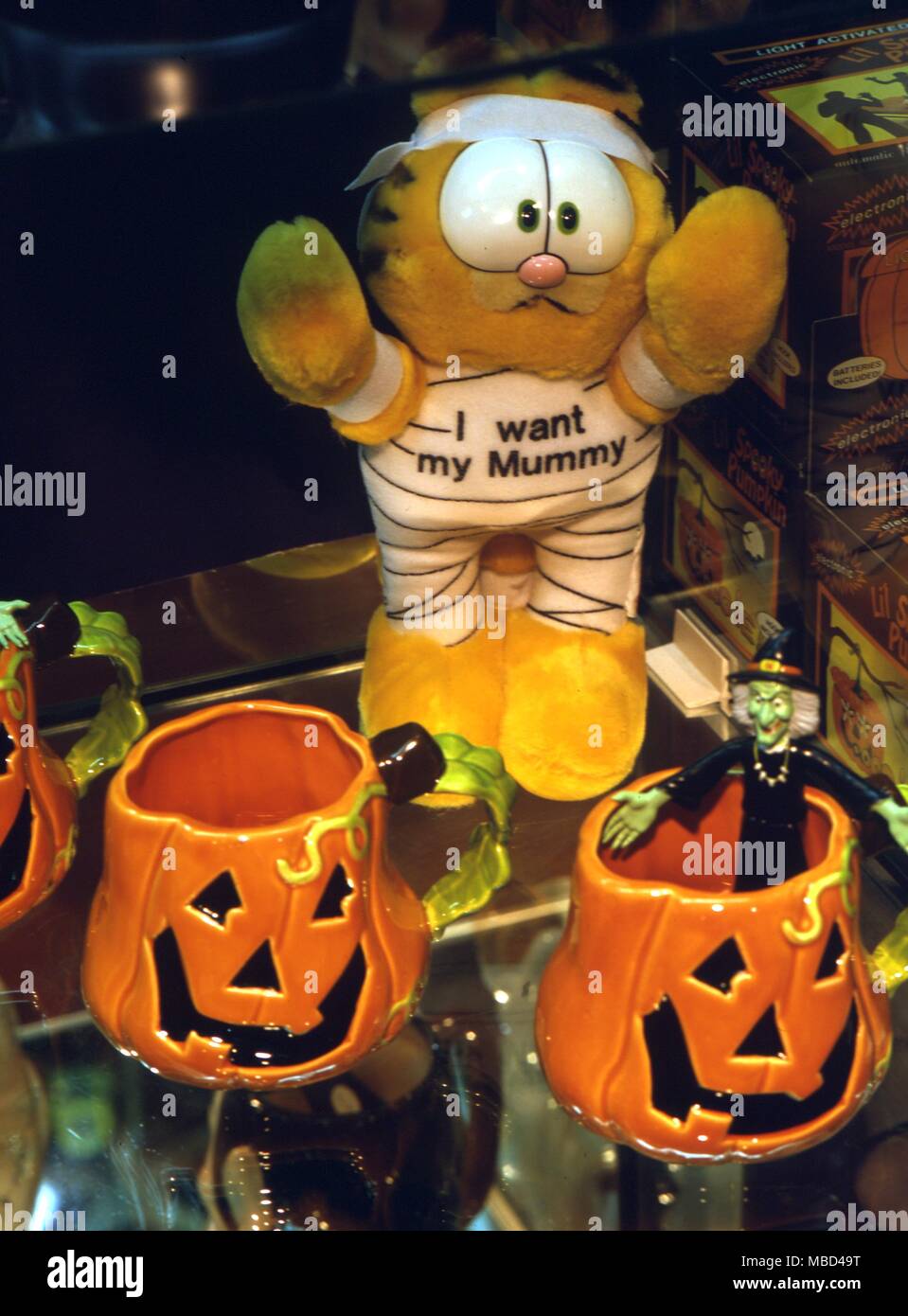 Festivals - Halloween - afficher la fenêtre dans un magasin dans les États-Unis d'Amérique, où le fantôme de la sorcellerie et de culte de l'Halloween est pris très au sérieux. - ©Charles Walker / Banque D'Images