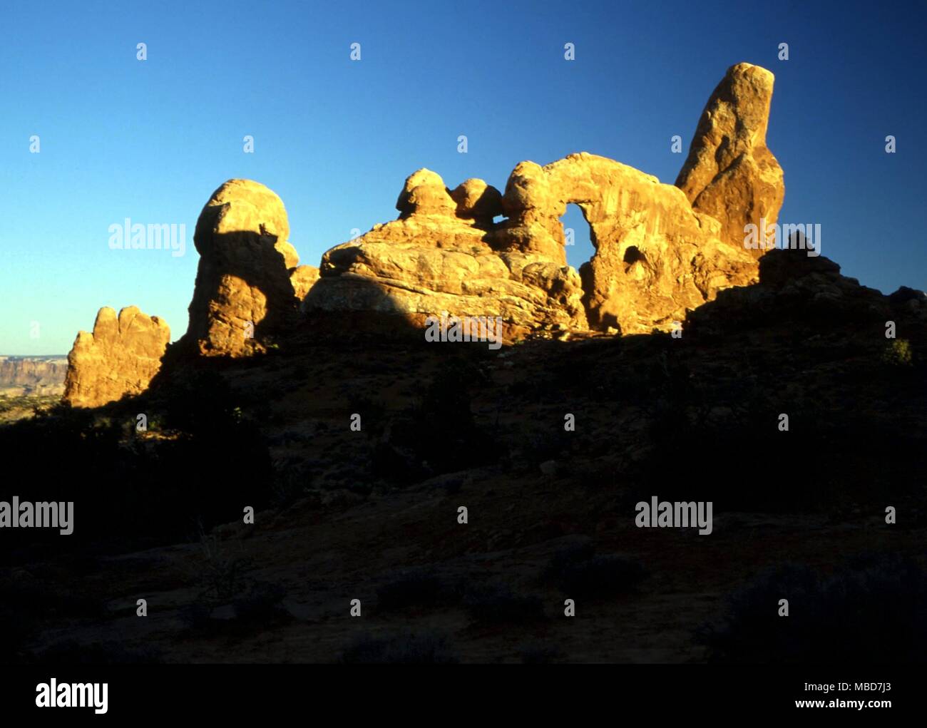 Les Indiens de l'AMÉRIQUE DU NORD sacré pour les Indiens d'Amérique du Nord ont été beaucoup des anciens arches dans les zones désertiques. Arches dans Arches National Park Banque D'Images