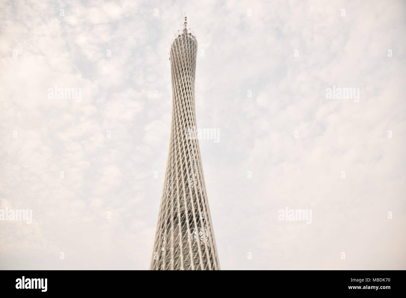 Journée nuageuse Canton Tower Banque D'Images