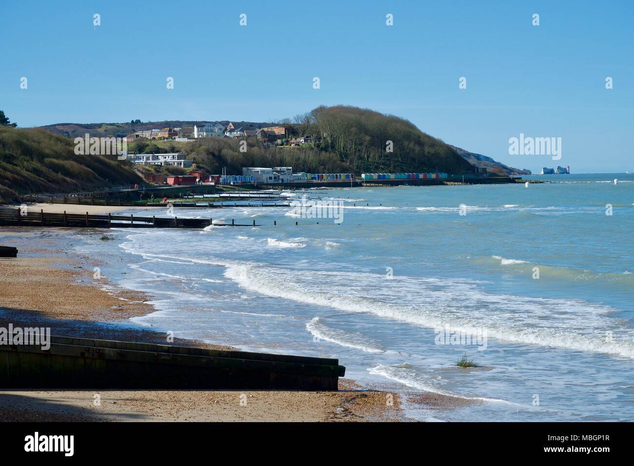 Colwell Bay à la recherche vers les aiguilles, l'île de Wight Banque D'Images