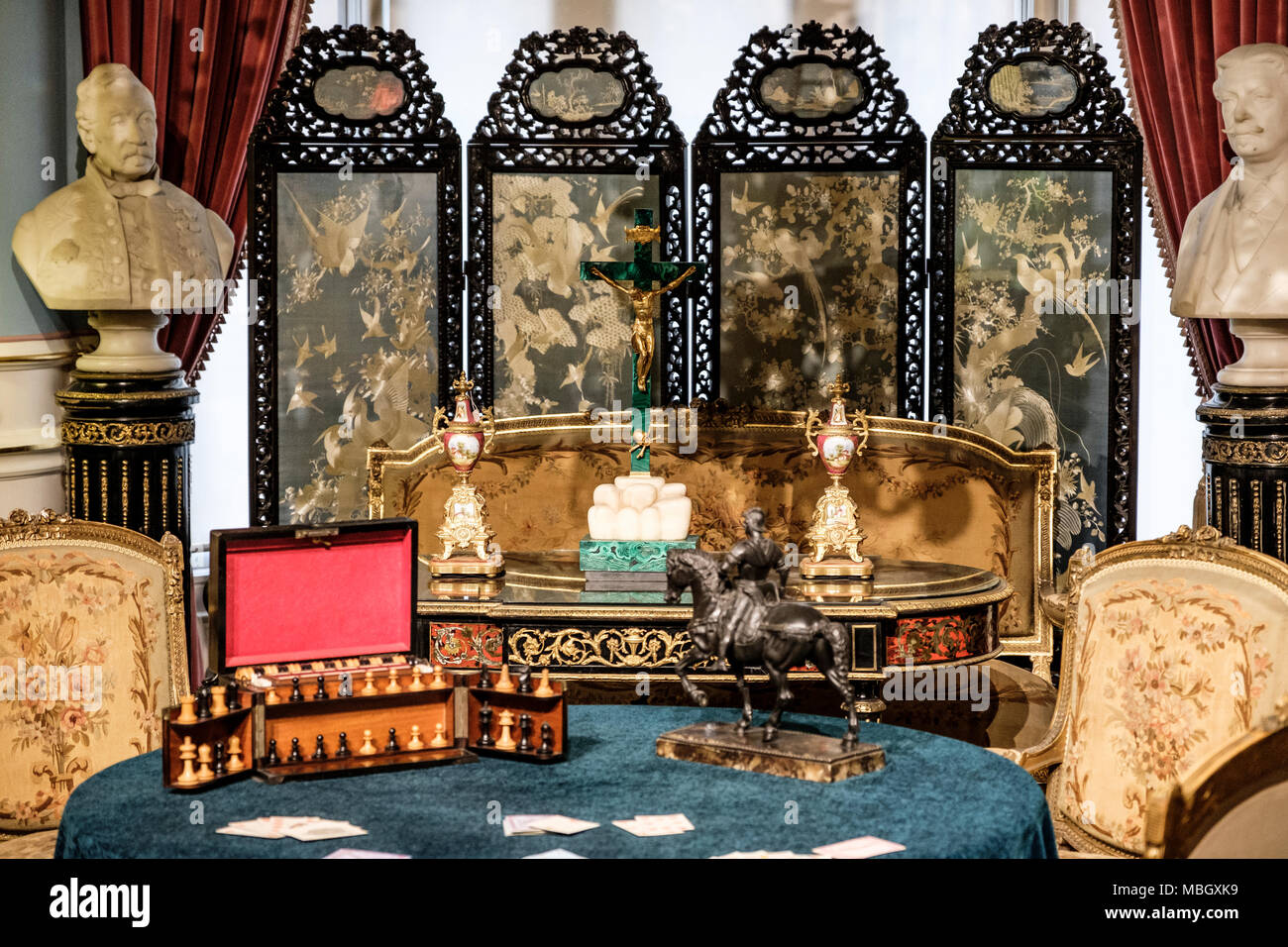 Les salles de réception à l'intérieur du Musée Cliffe, Keighley, Bradford, Yorkshire, Royaume-Uni. Banque D'Images