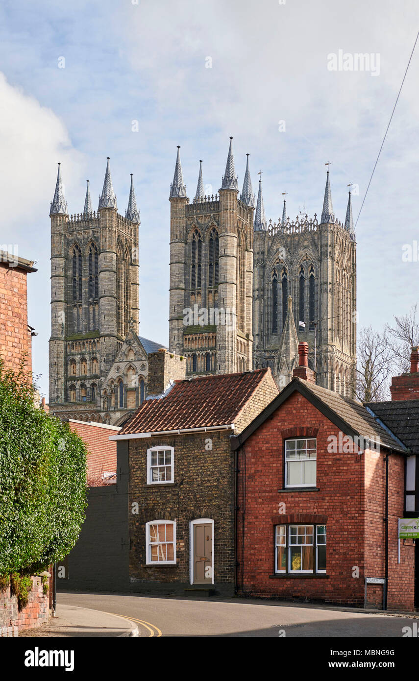 Les tours du quartier historique de la cathédrale de Lincoln, Lincoln, est de l'Angleterre, Royaume-Uni Banque D'Images