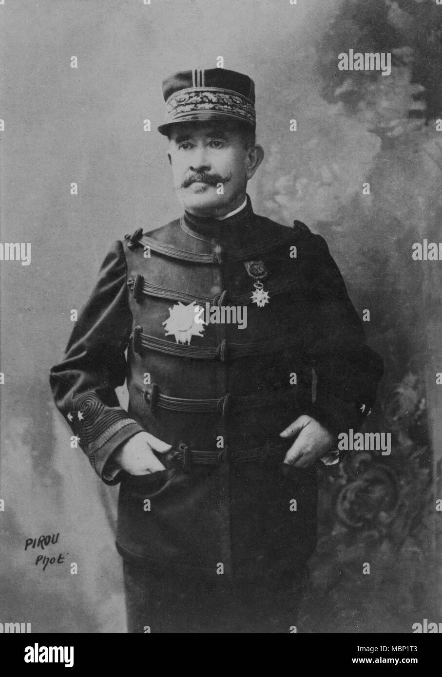 Portrait du général Voyron Emile ( 1838 - 1921 ) - photographie par Eugène Pirou ( 1841 - 1909 ) Banque D'Images