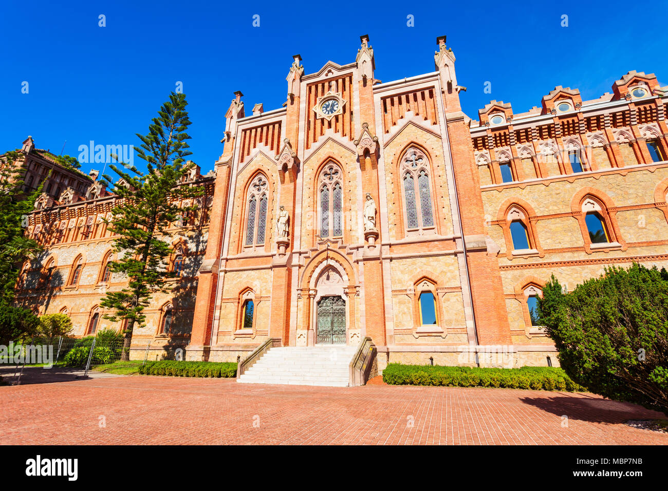 Centre de l'Université pontificale Comillas ou université ou université Pontificia est une université privée à Comillas, Espagne Banque D'Images