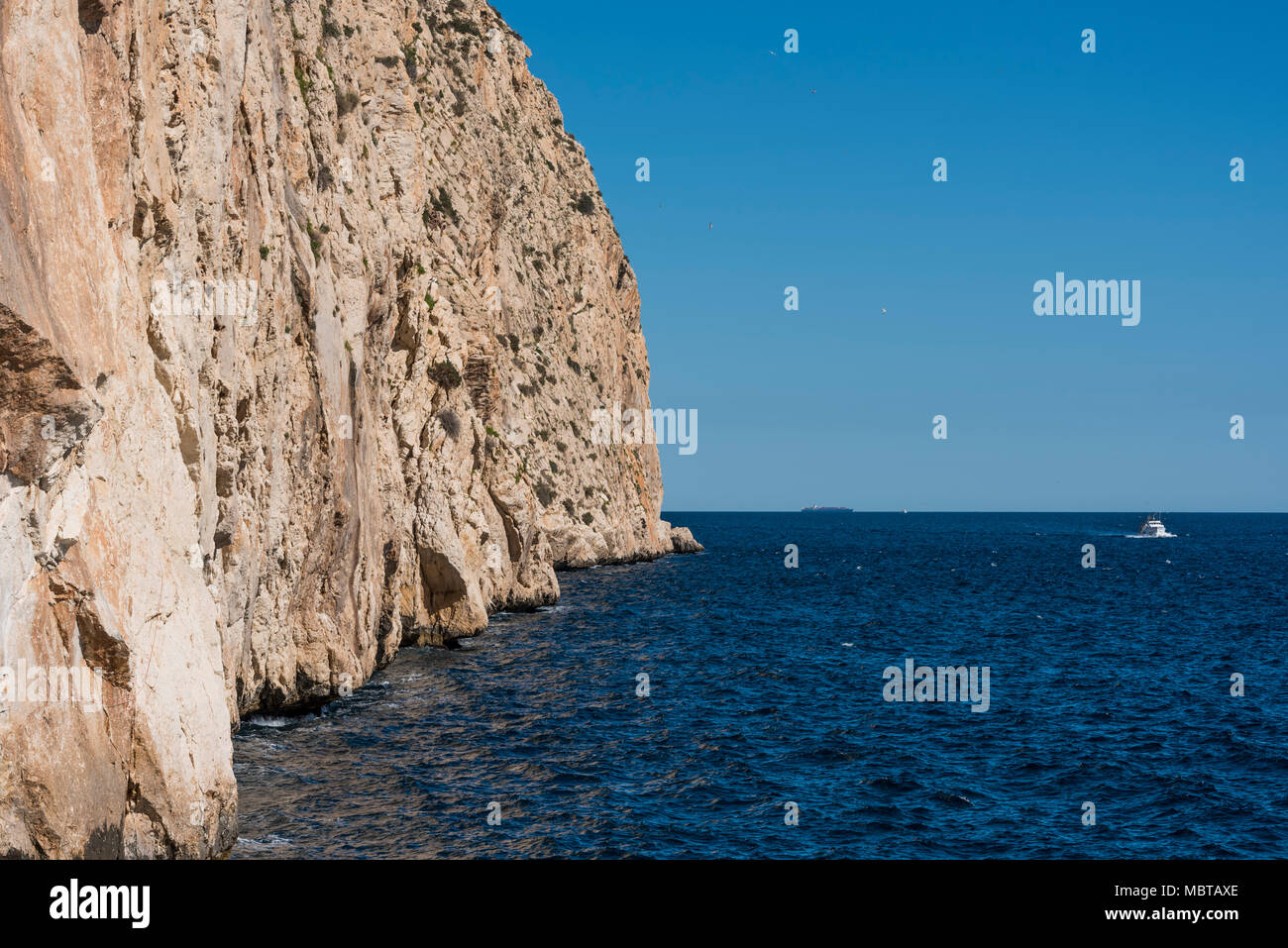 Falaises sauvages rocher Penon de Ifach, Calpe, Costa Blanca, Alicante, Espagne province Banque D'Images