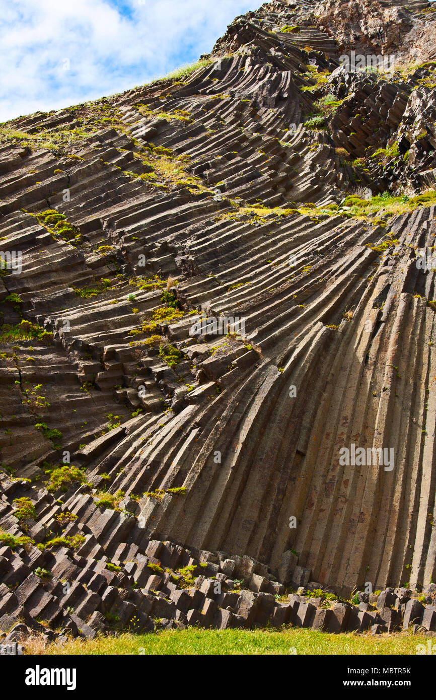 Portugal, Madère, Porto Santo, l'île de Pico Ana Ferreira, volcanique, le basalte, le volcanoclastic, structure colonnaire, prismes, Banque D'Images