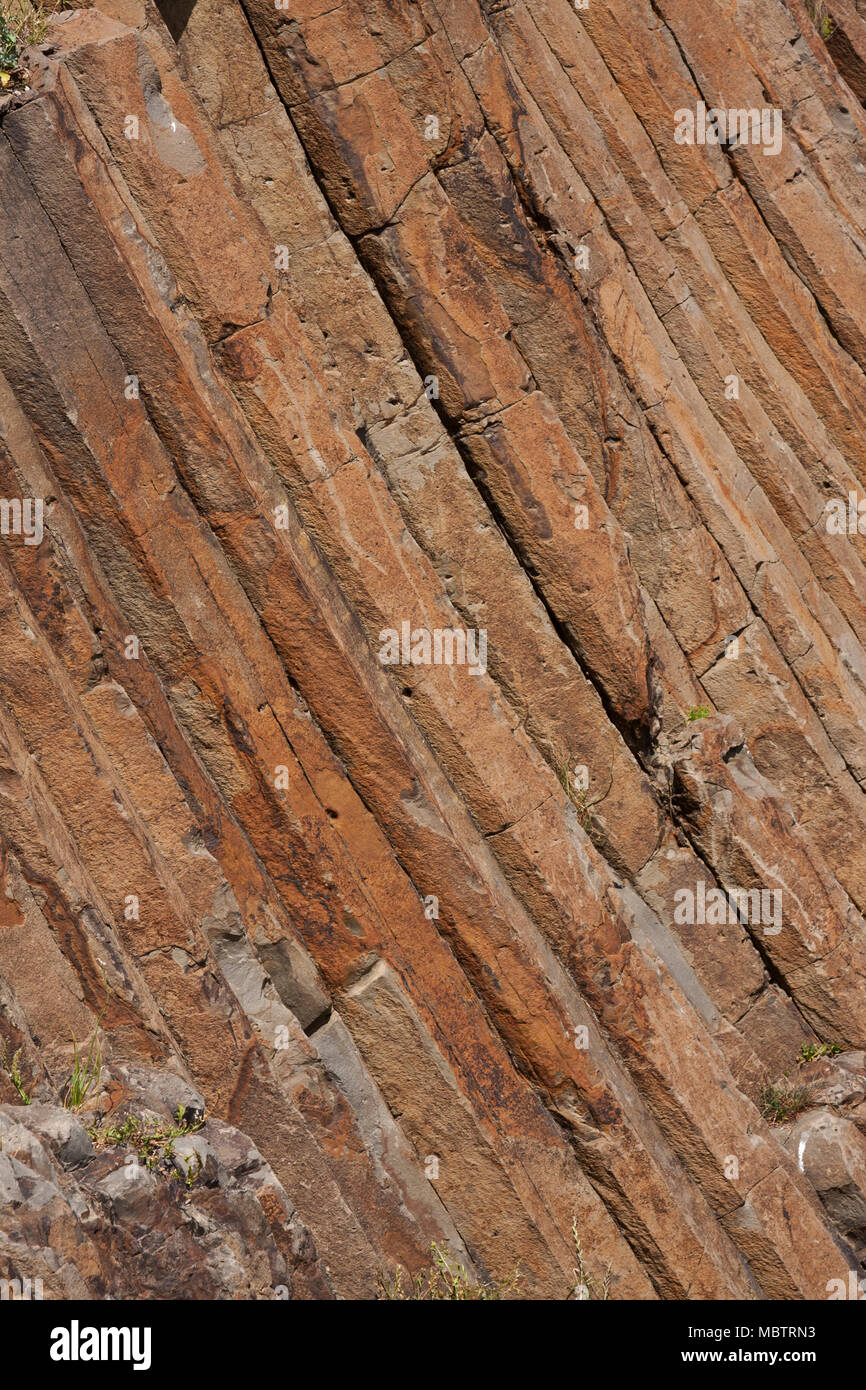 Portugal, Madère, Porto Santo, l'île de Pico Ana Ferreira, volcanique, le basalte, le volcanoclastic, structure colonnaire, prismes, Banque D'Images