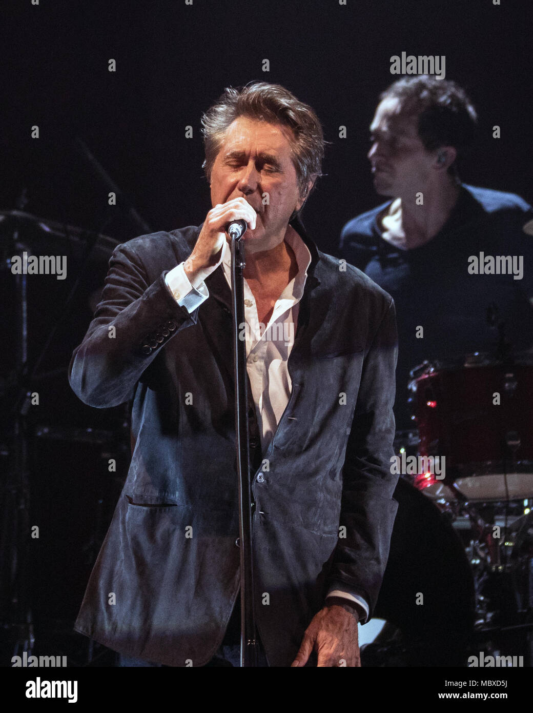 Liverpool, Royaume-Uni. 11 avril 2018 - Roxy Music legend Bryan Ferry à portez Liverpool Philharmonic Hall, Royaume-Uni dans le cadre de sa tournée 2018 Credit : Andy Von Pip/ZUMA/Alamy Fil Live News Banque D'Images