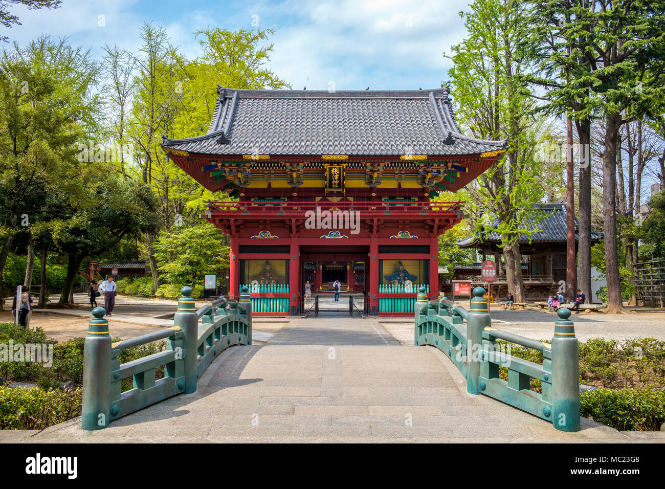 Sanctuaire Nezu à Tokyo, Japon Banque D'Images