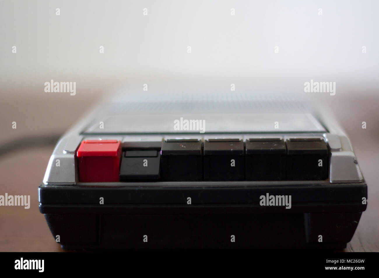 Vintage lecteur de cassette recorder avec bouton play enfoncée Banque D'Images