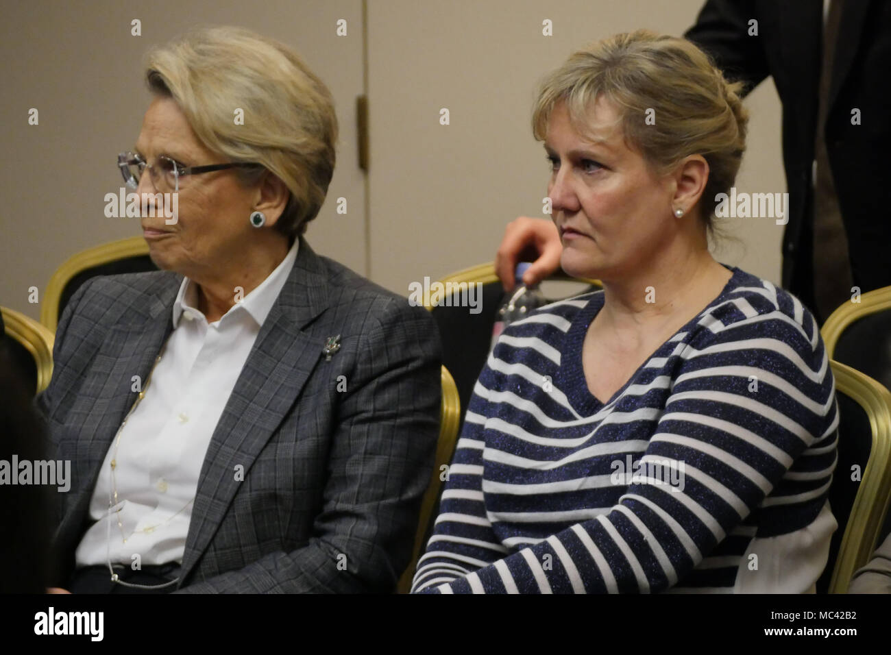 Lyon, France, 12 avril 2018 : En tant que groupe PPE (Parti Populaire Européen) détient 24 réunion de Lyon (Centre-est de la France), le 12 avril 2018, Michèle Alliot-Marie et Nadine Morano assister aux conférence de presse organisée en présence du président bénéficiait du large Les, Laurent Wauquiez. Credit : Serge Mouraret/Alamy Live News Banque D'Images