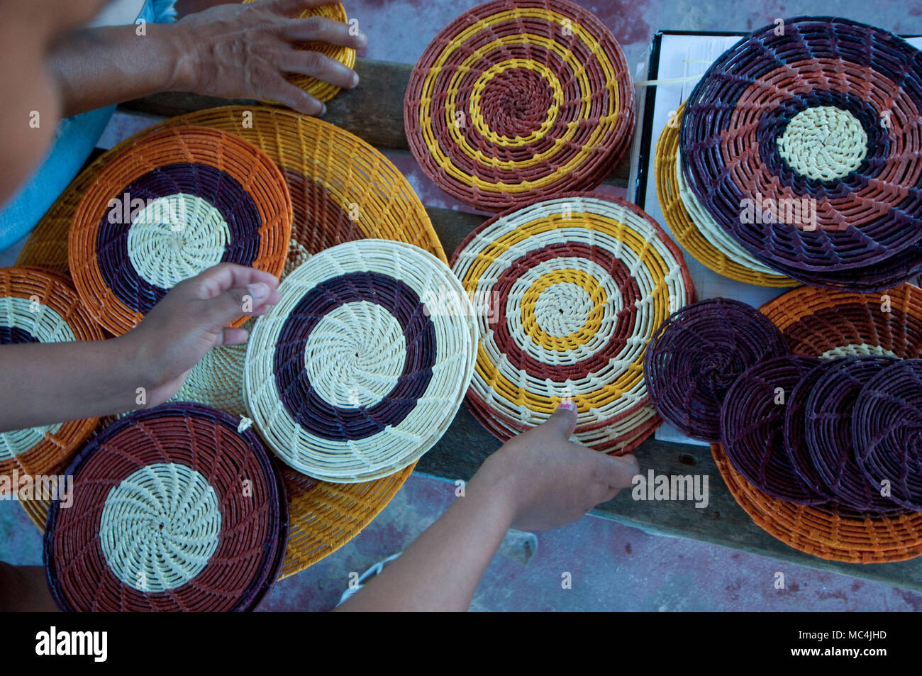 Au cours d'une réunion consacrée à l'Tucumà couture Photo Stock - Alamy