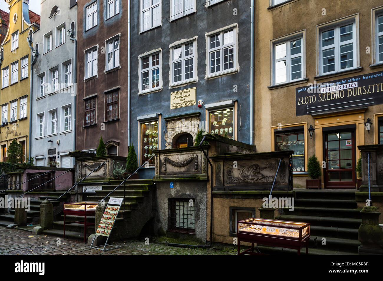 Mariacka Street, rue commerçante de l'ambre et bijoux à Gdansk, Pologne,  Europe Photo Stock - Alamy