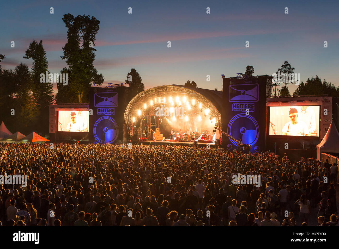 Le hip-hop allemand et du groupe pop Fettes Brot vivre à la 26e Heitere Open Air de Zofingen, Argovie, Suisse Docteur Renz Banque D'Images