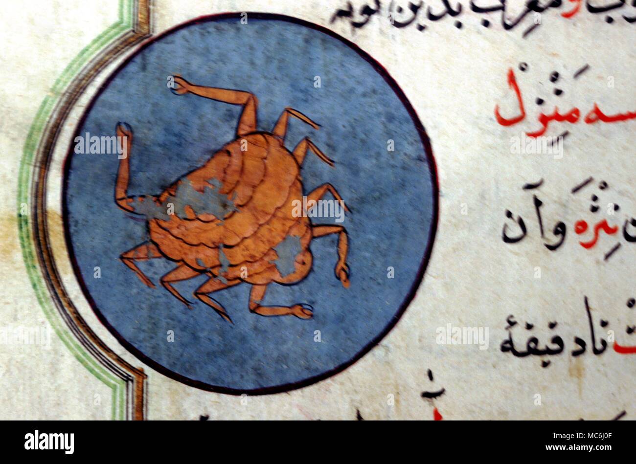 Les signes du zodiaque astrologie Cancer le crabe à partir d'un manuscrit arabe du 17ème siècle dans le musée Tareq Rajeb Koweït Banque D'Images