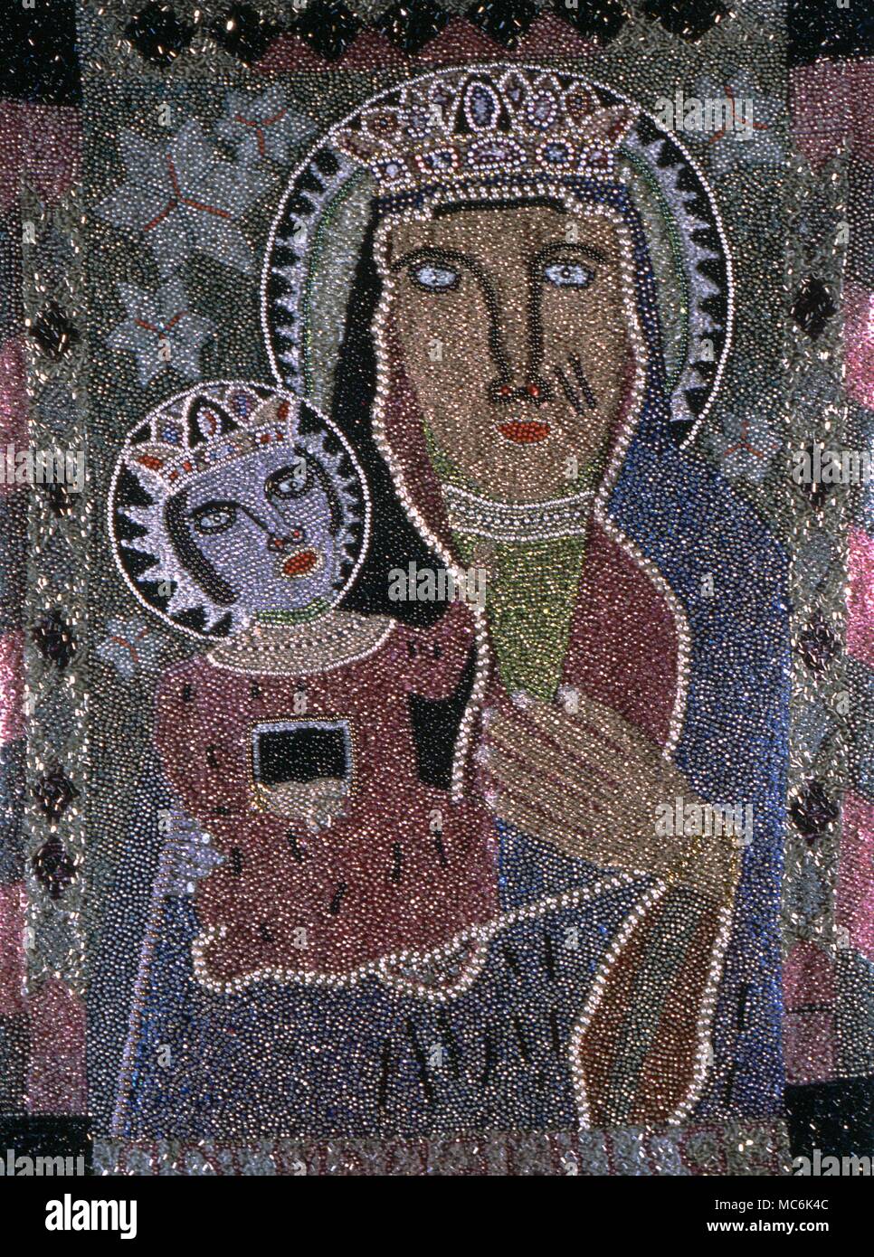 Vierge Noire. Une survie de la Vierge Noire est culte vaudou dans l'art, comme par exemple dans le Eruzile Damthur "peinture de l'autel'' par Eviland Lalanne 1995' Banque D'Images