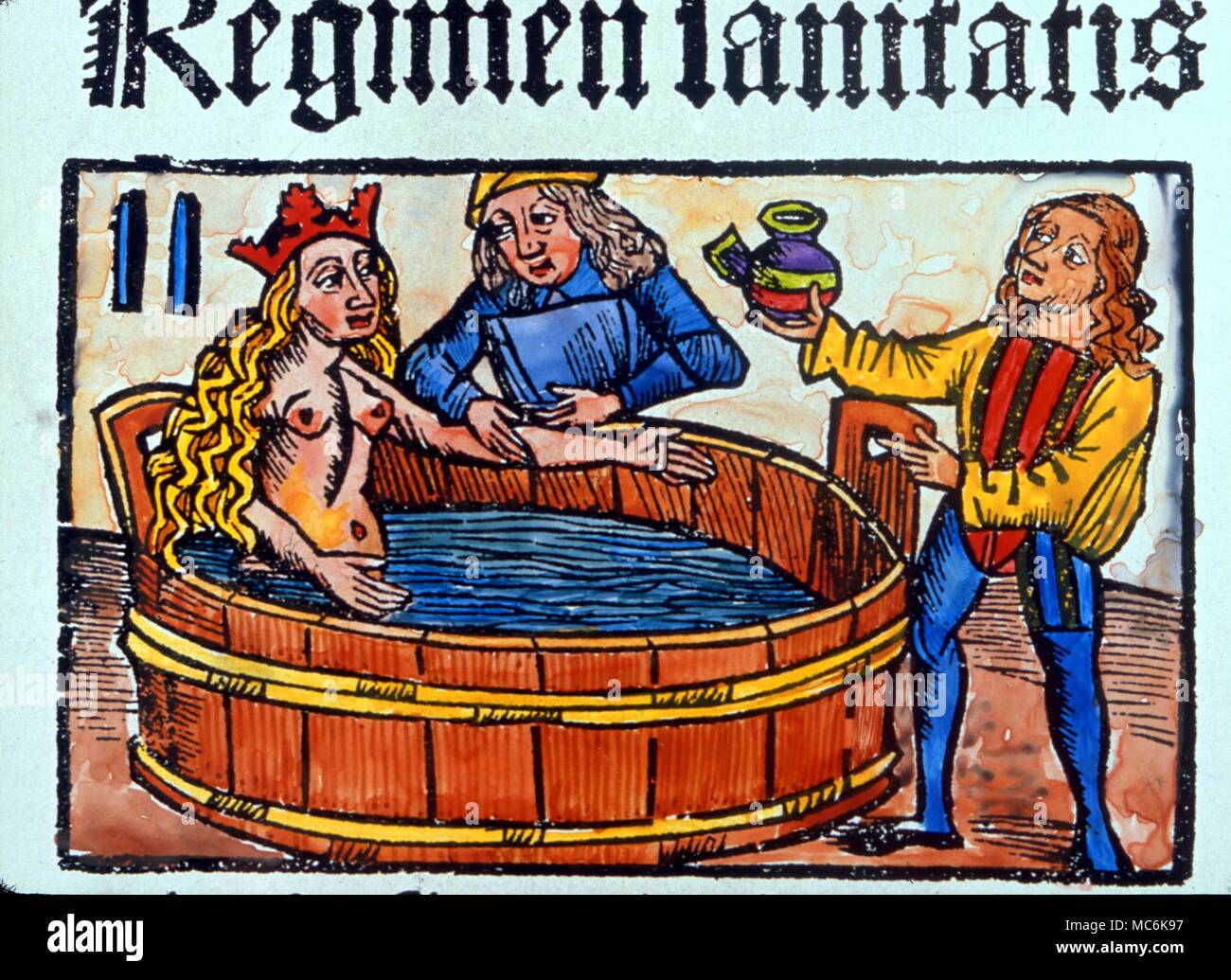 - Traitement à base de baignoire. Baignoire-santé à partir de la page de titre de la 'régime thérapeutique Sanitatis'' publié à Strasbourg, 1513 ' Banque D'Images