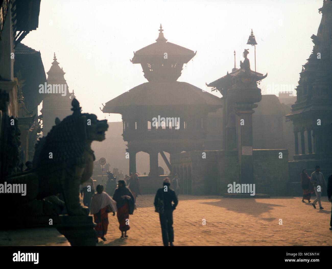 Nepal - Bhaktapur Bhaktapur - la ville de dévots, tôt le matin. Banque D'Images