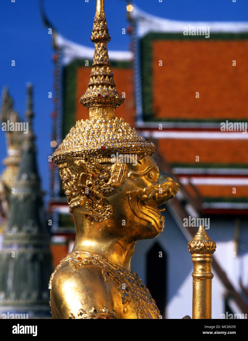 Thaïlande Bangkok Le Grand Palais Golden Temple Guardian Banque D'Images