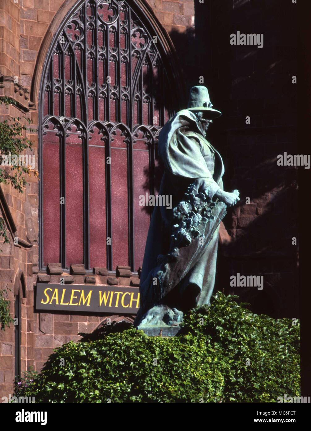 Le Salem Witch Museum, une ancienne église, avec une exposition permanente portant sur la sorcière hystérie de 1692. Banque D'Images