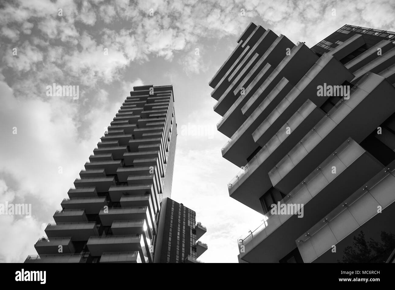 Milan, Italie 04 mars 2018 : Détails des bâtiments de la ville nouvelle et moderne de la ville de Milan. Le cuartiere a relancé l'urbanisation moderne de la ville Banque D'Images