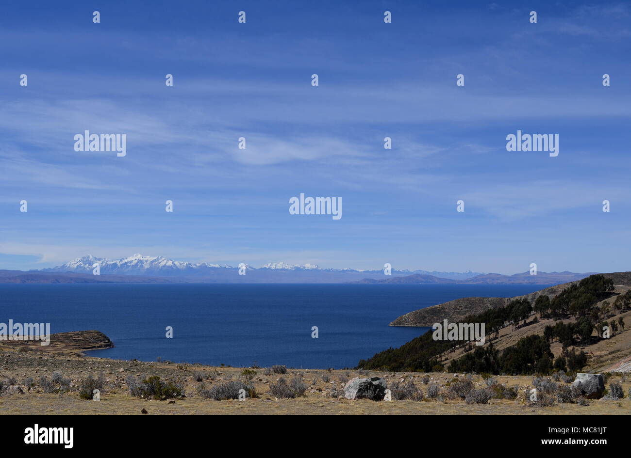 Vues à partir de la Isla del Sol sur le lac Titicaca en Bolivie Banque D'Images